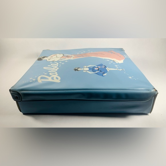 Barbie Doll Case Blue Vintage Ponytail Very Used Case Rip And Dirty Inside - Picture 6 of 12
